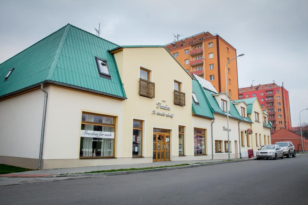 Penzion U Zamecke Zahrady Lipník nad Bečou Kültér fotó
